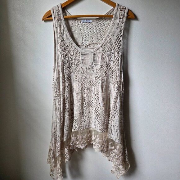 AQUAVITA Tops - EUC AQUAVITA 2 PC TAUPE KNIT LACED 2 PC TANK TOP BEACH / SWIM ONE SIZE
